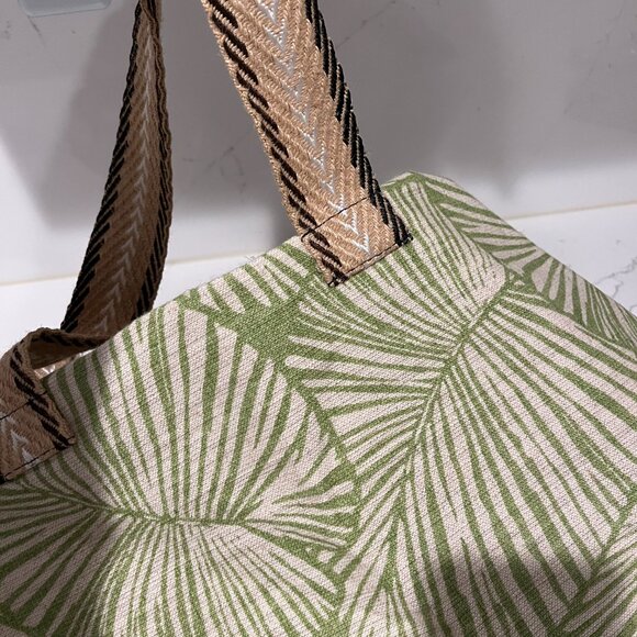 Duffel Bag - Picture 4 of 9